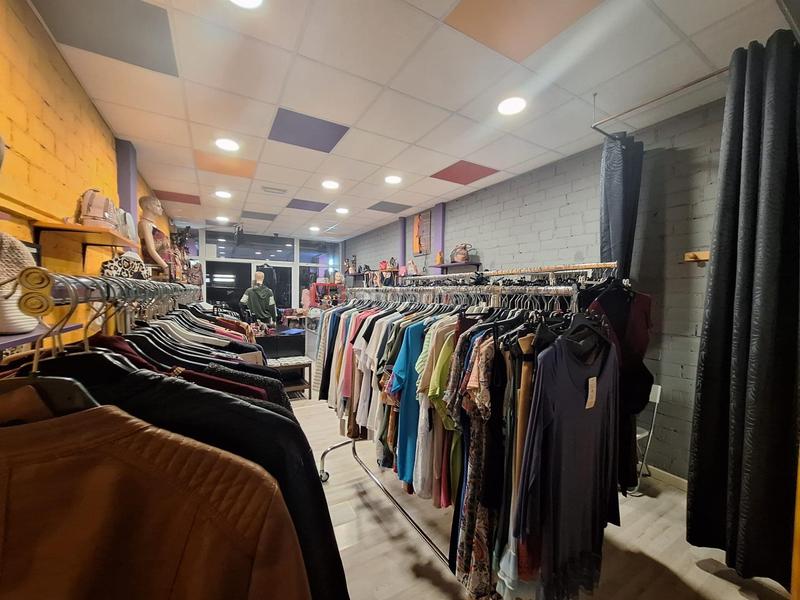 Foto c8c4390d-5da5-470d-bf0b-0b2c9ce1ce05. Local comercial local en torre romeu en Torre-romeu Sabadell