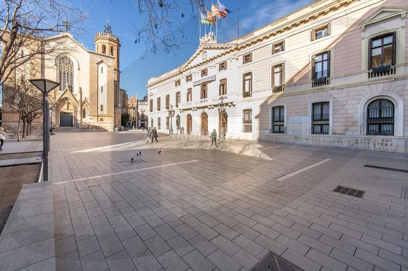 Foto 6e2eb50c-f39a-4ec3-8f95-17abb14fa81b. Édifice dans Centre Sabadell