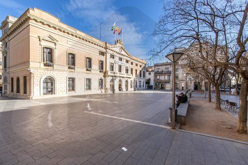 Foto 72c31f8b-5a77-4894-9cbe-fea113a94923. Édifice dans Centre Sabadell