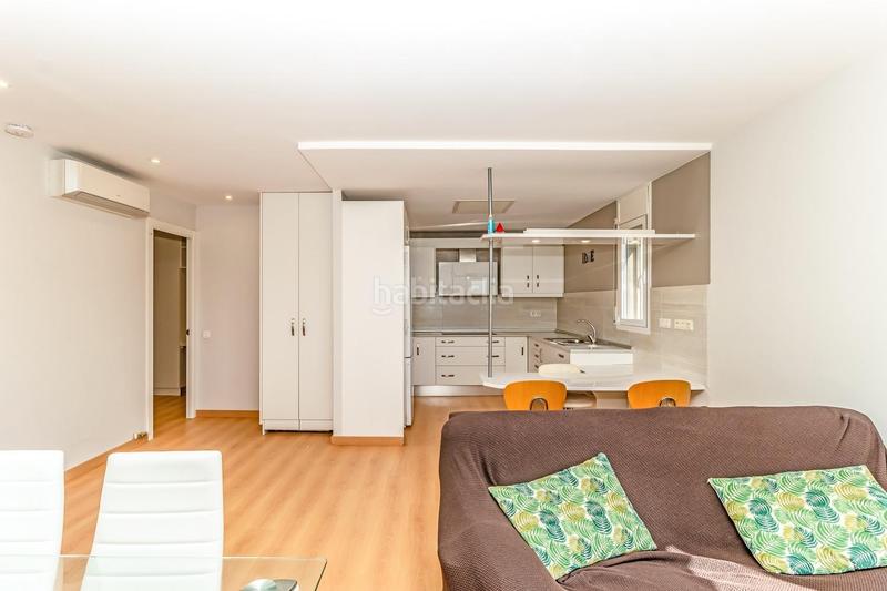 Foto 0bc3b715-d476-40dd-8164-f093be919032. Edificio in El Racó-Sant Feliu del Racó Castellar del Vallès