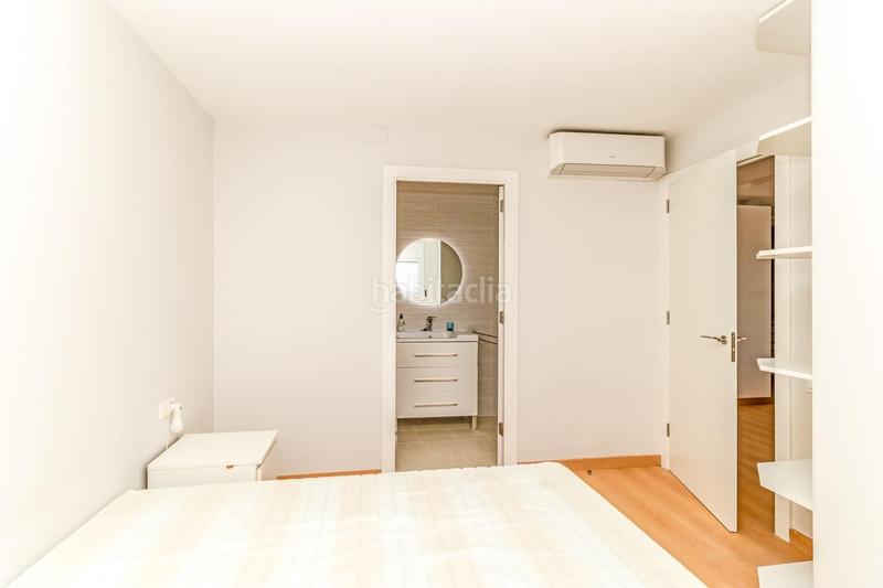 Foto 973f9435-6dee-4d85-ba7d-01e311118245. Edificio in El Racó-Sant Feliu del Racó Castellar del Vallès