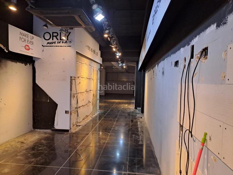 Foto 3b017540-28df-462c-a540-49d94976d42e. Alquiler local comercial  en alquiler en pleno centro en Terrassa