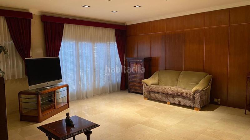 Foto 22202893-e0ff-4341-be6c-ced69c742de0. Maison avec chauffage parking piscine dans Centre Sabadell