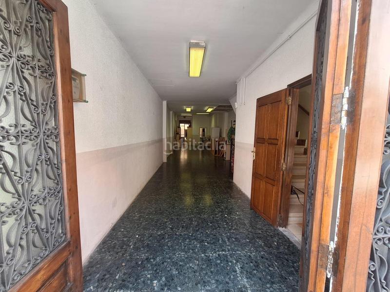 Foto 09c60e29-71c6-4c56-90d0-e502507cfeff. Semi detached house with heating parking in Centre Sabadell