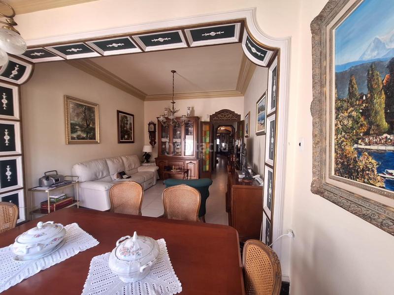 Foto 15edfe99-8423-4907-b544-dc0ea0895f5f. Semi detached house with heating parking in Centre Sabadell