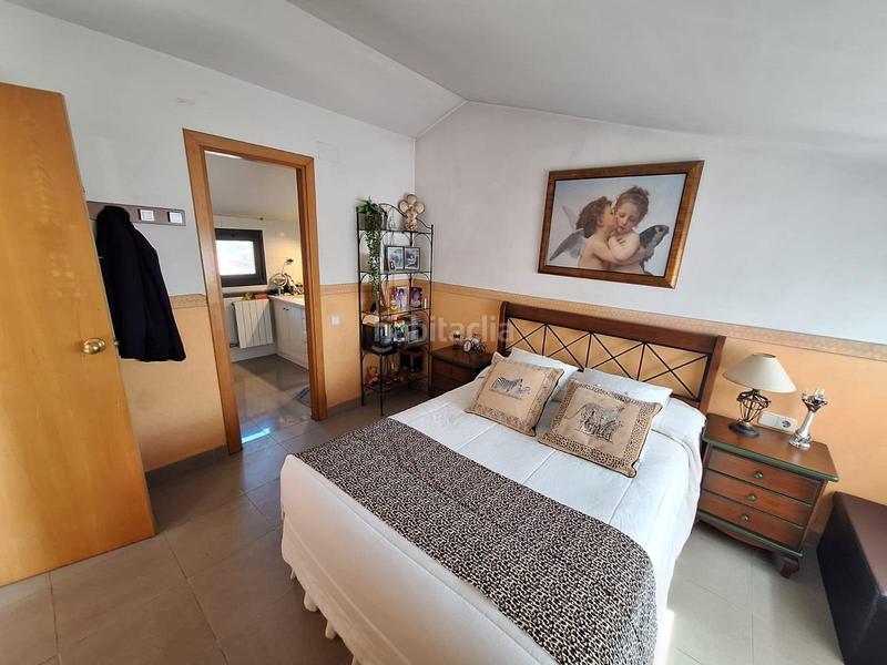 Foto 4e5e4685-99b4-4ea2-a5fd-9205b4286991. Piso duplex con terraza en el centro en Centre Sabadell