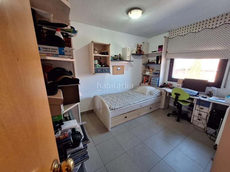 Foto 73070a87-44e1-4926-a239-e6041725b2b1. Piso duplex con terraza en el centro en Centre Sabadell