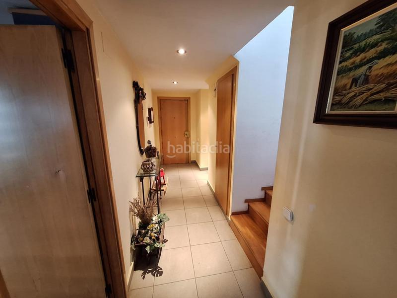 Foto e2821b9a-4a7d-4d9c-b9a7-26464870c355. Piso duplex con terraza en el centro en Centre Sabadell