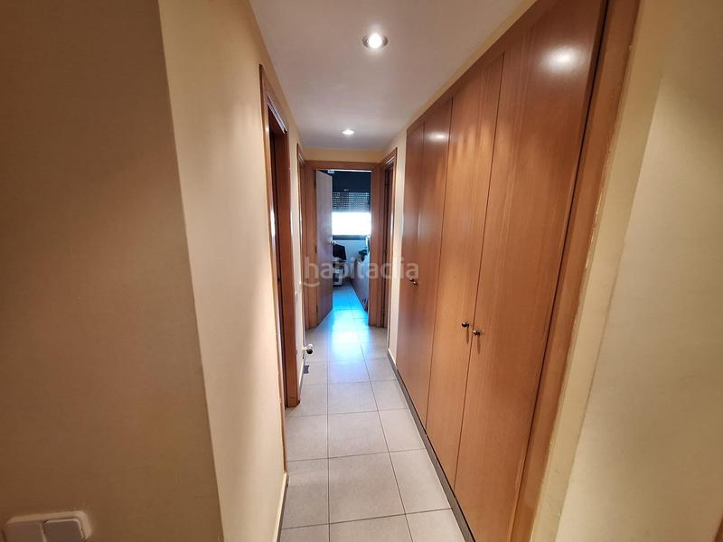Foto f4324a75-5689-46a8-a69d-52c723af5f0e. Piso duplex con terraza en el centro en Centre Sabadell