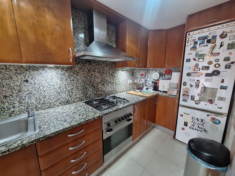 Foto 18af9eca-fb58-4e25-8a94-f2281e50dfdd. Casa adossada amb calefacció a Can Rull Sabadell