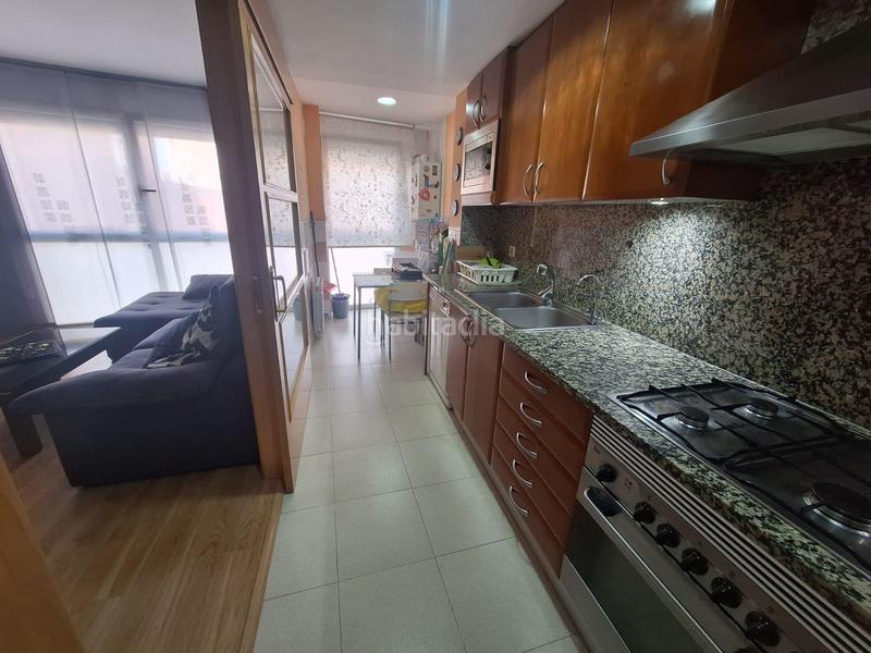 Foto a0787b99-388f-42c9-864d-b4dc5832f418. Casa adossada amb calefacció a Can Rull Sabadell