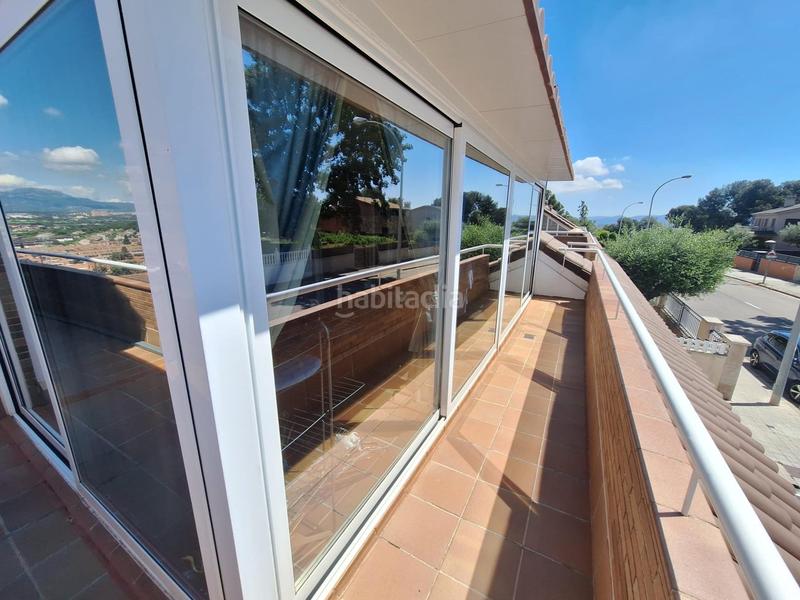 Foto 4ad6a0e8-70f1-4f9f-a223-c895cf801127. Casa amb calefacció aparcament piscina a Sant Quirze Parc-Vallsuau-Castellet Sant Quirze del Vallès