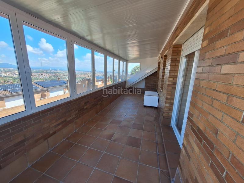 Foto 50b811e4-e8a3-477d-81b9-96aedadae8ef. Casa amb calefacció aparcament piscina a Sant Quirze Parc-Vallsuau-Castellet Sant Quirze del Vallès