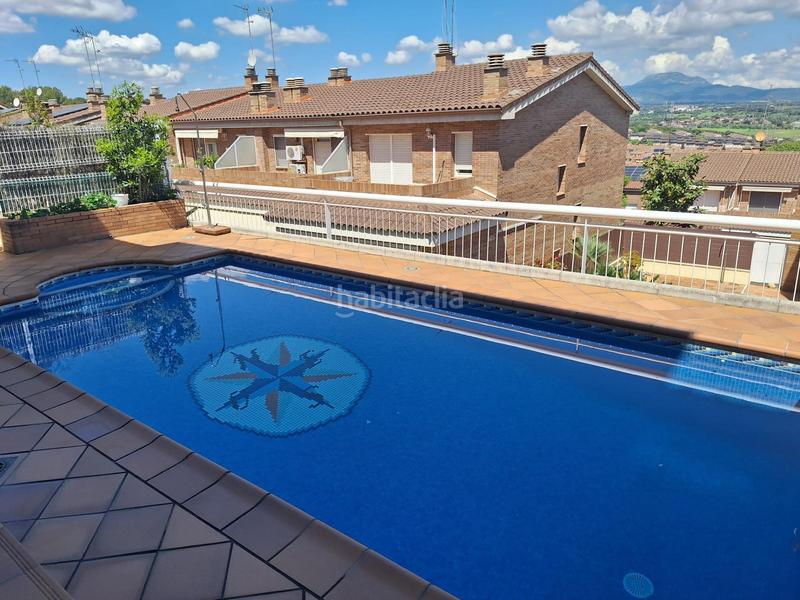 Foto 8c57853f-c363-4e44-89b4-2d96893a38bd. Casa amb calefacció aparcament piscina a Sant Quirze Parc-Vallsuau-Castellet Sant Quirze del Vallès