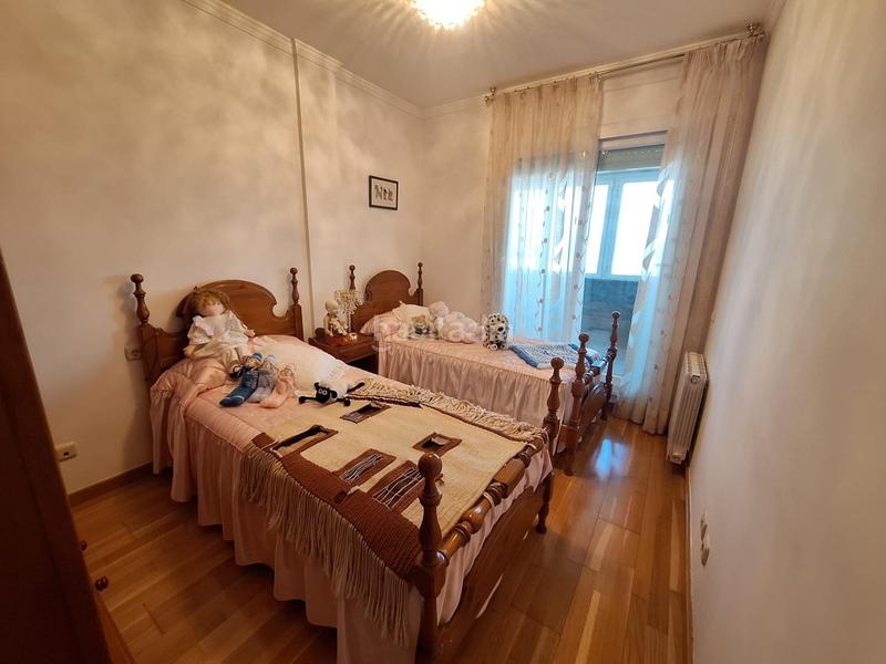 Foto ad6a9927-2d30-46ec-9b99-c8ea8ba450f8. Casa amb calefacció aparcament piscina a Sant Quirze Parc-Vallsuau-Castellet Sant Quirze del Vallès