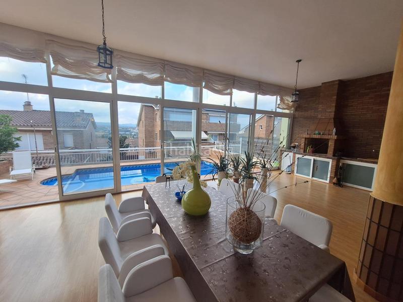 Foto c7128e11-0573-40ee-b1c1-4d480fe803fb. Casa amb calefacció aparcament piscina a Sant Quirze Parc-Vallsuau-Castellet Sant Quirze del Vallès