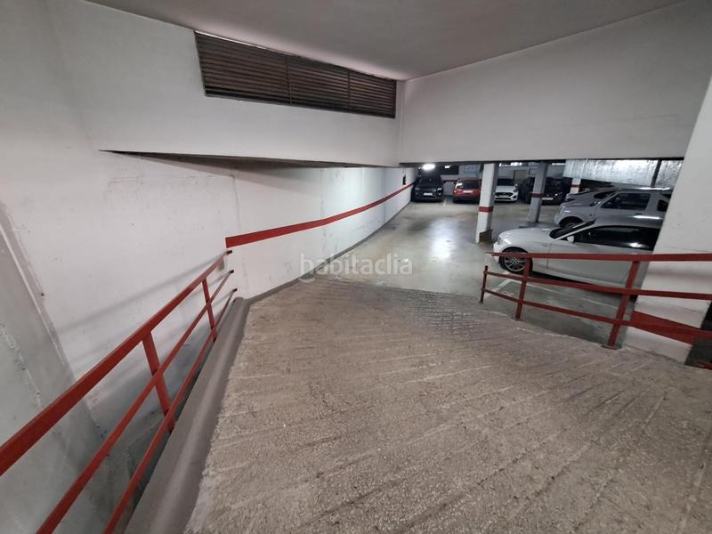 Foto 99a08e49-362a-4d80-9f55-c35843caf4fb. Autoparkplatz in Centre Sabadell