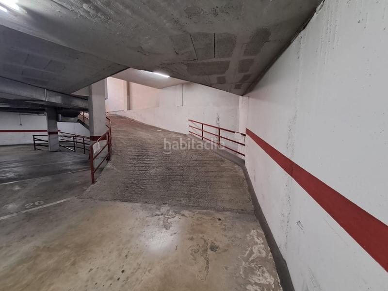 Foto b7c164f0-c2bd-4408-b68e-1c22ed4f9e71. Autoparkplatz in Centre Sabadell