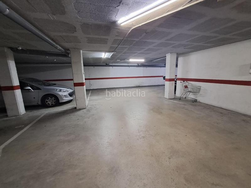 Foto beb444e3-be58-4a38-b659-29c4b0e77b80. Autoparkplatz in Centre Sabadell