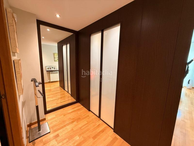 Foto a4283408-9f78-4af6-9c14-fad634bc863f. Piso  de 4 habitaciones con parquing en Creu Alta en Sabadell