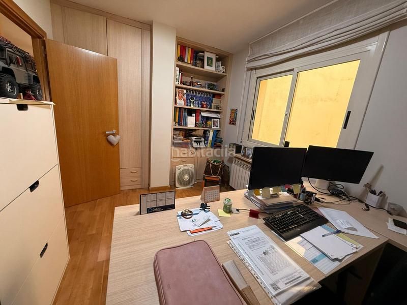 Foto a6b39f41-9e82-4f2b-81b0-cbdd7d852cdb. Piso  de 4 habitaciones con parquing en Creu Alta en Sabadell