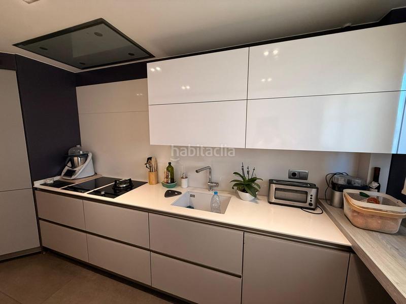 Foto b905fd7f-3c11-4e29-8b40-dcdb0eea57fa. Piso  de 4 habitaciones con parquing en Creu Alta en Sabadell