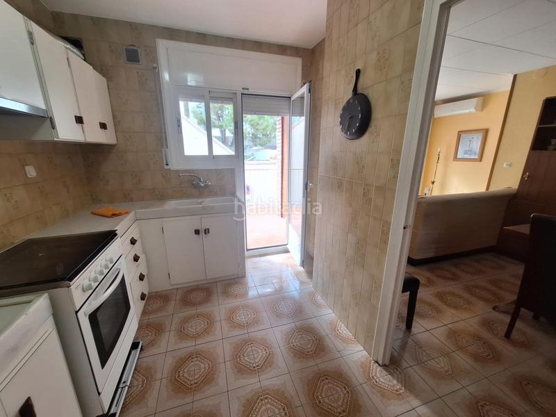 Foto 0517e536-7682-4b16-9383-f2146d7b290f. Casa amb calefacció aparcament a Eixample Sabadell