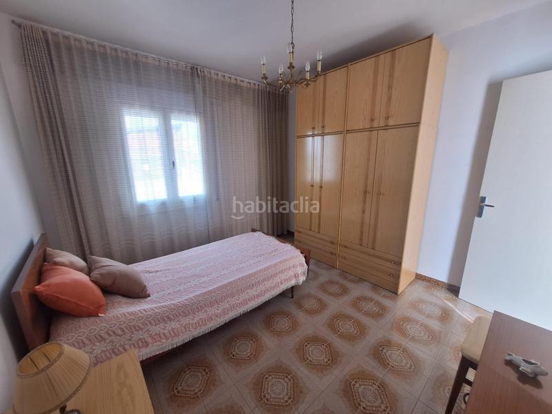 Foto e3e0c6f0-2db5-445d-9828-5d3ce2512445. Casa amb calefacció aparcament a Eixample Sabadell