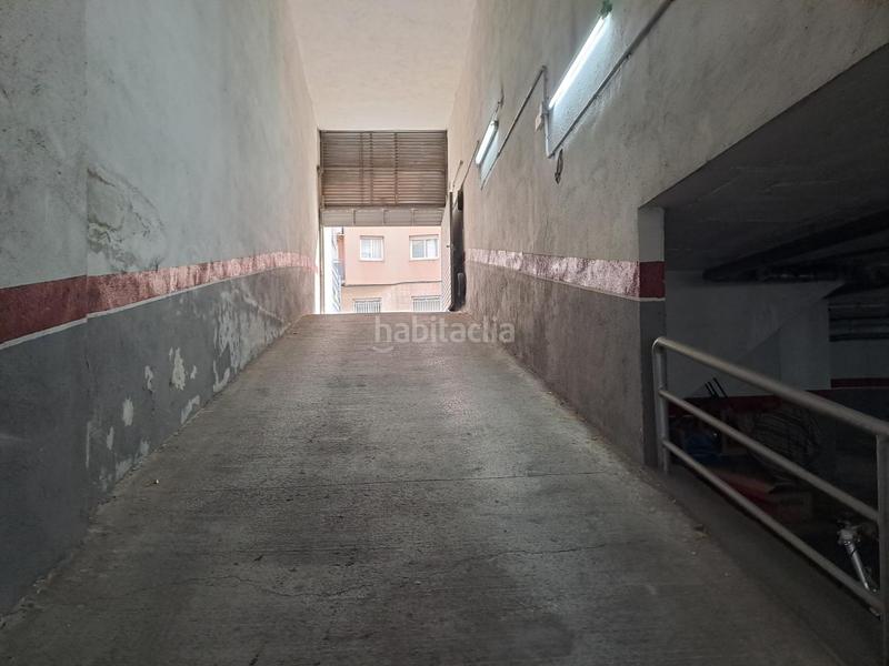 Foto cf500be6-3ace-4def-9459-87acc76552af. Aparcament cotxe a Centre Sabadell