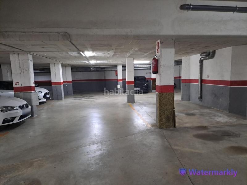 Foto f033baed-058c-4947-9448-b3955bd64b02. Aparcament cotxe a Centre Sabadell