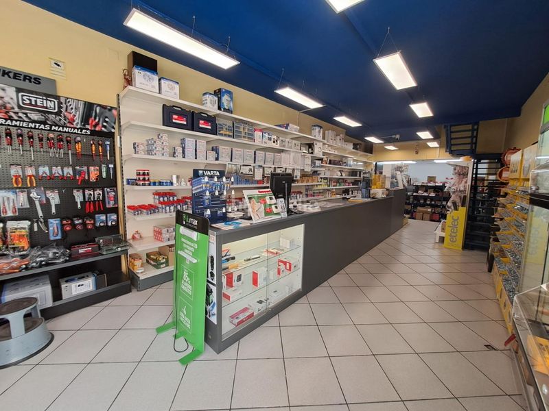 Foto 7cff04af-2a04-497e-9620-c2655ebcf562. Local comercial a Gràcia Sabadell