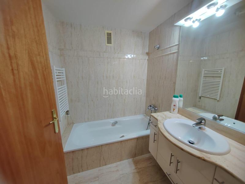 Foto 2842bd9e-4e51-4836-b5dd-a52a02563687. Appartamento con riscaldamento parcheggio in Centre Sabadell