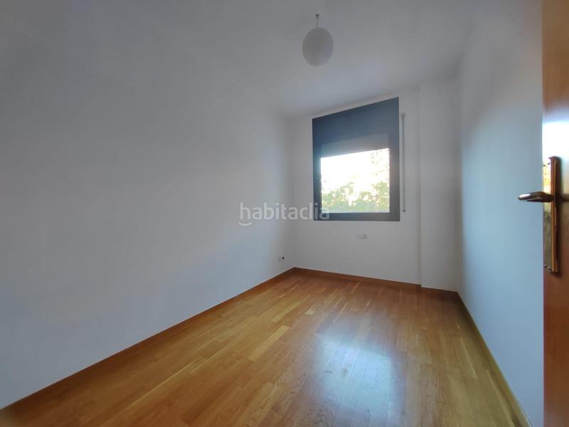 Foto 786afb66-e45f-4140-9ca3-fae243e42134. Appartamento con riscaldamento parcheggio in Centre Sabadell