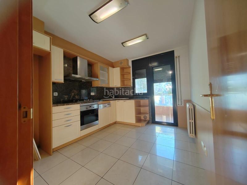 Foto c17d8ef7-1daa-4e6b-91ef-7fdd2b4fc81d. Appartamento con riscaldamento parcheggio in Centre Sabadell