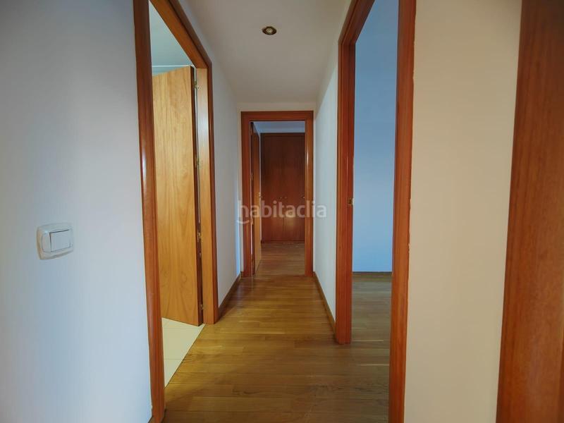 Foto e9e92af2-5138-4466-bc17-0356dc72f040. Appartamento con riscaldamento parcheggio in Centre Sabadell