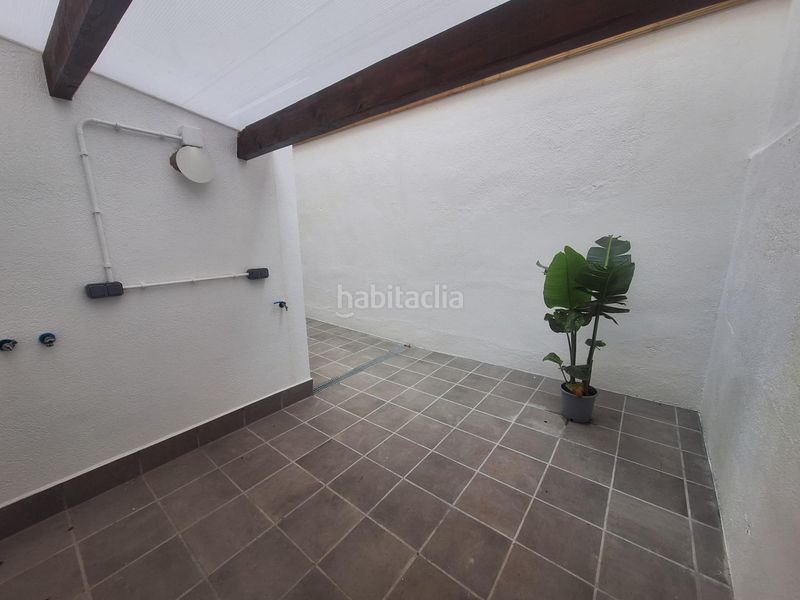 Foto b66ad302-bb65-46b0-b596-1d1904c796e2. Planta baixa amb calefacció a Centre Sabadell