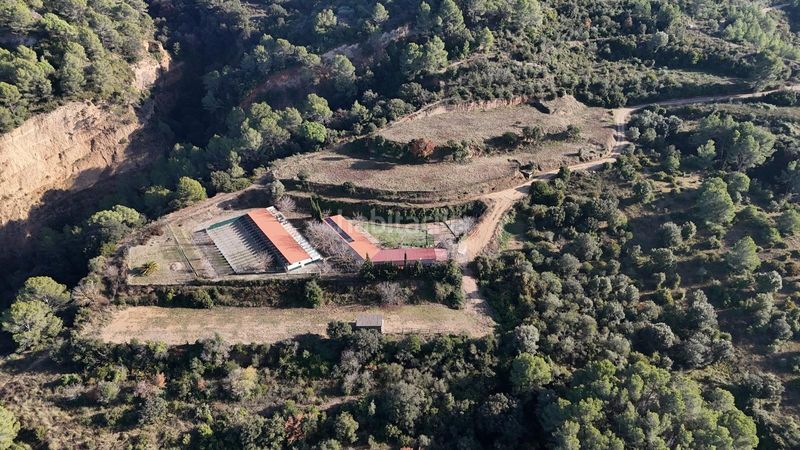 Foto 88253f0d-33b0-4198-b1a1-b8e21505cdc1. Finca rústica a Abrera