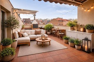 Etagenwohnung in Eixample. Fantástico dúplex del 2006 con terraza y zona de barbacoa