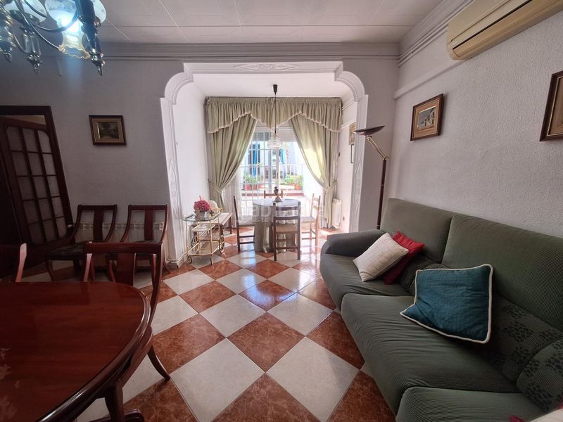 Foto 043ea2bd-6ce8-4787-9af2-819591cd77d5. Casa a Poble Nou Sabadell