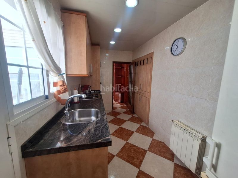 Foto 9eb51a37-6ba6-4d59-a8a3-7703a9310c36. Casa amb calefacció a Poble Nou Sabadell