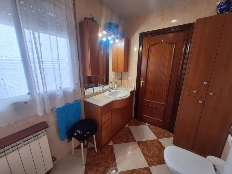 Foto a1105746-091c-400b-823b-c38063e35b4c. Casa a Poble Nou Sabadell