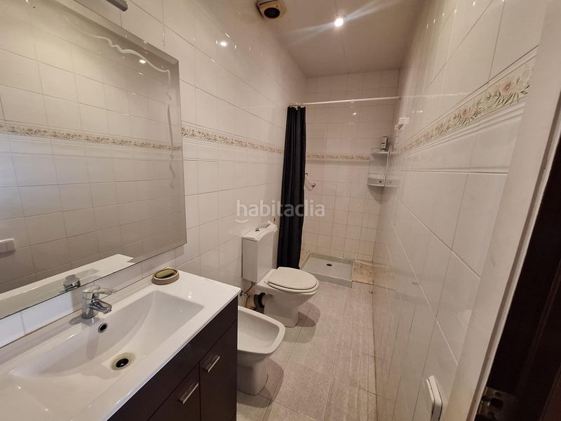 Foto 7e604718-7419-4909-a86f-2b9465eec68d. Casa amb aparcament a Creu Alta Sabadell