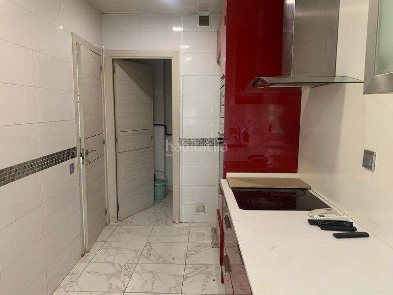 Foto cfb40f39-b848-4cc4-8fd0-5cb4775cc4ba. Pis amb aparcament a Can Roqueta Sabadell