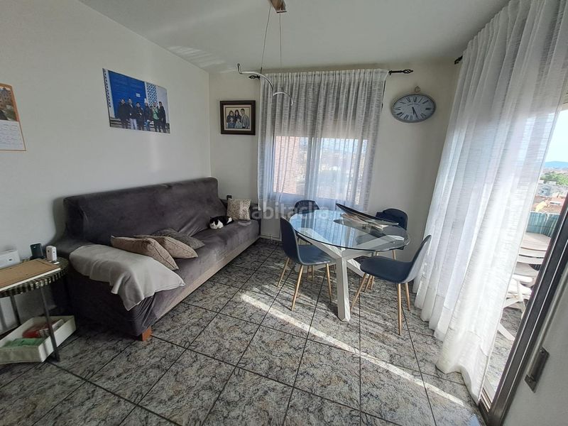 Foto f1df6f42-db3d-475d-9c4f-bb72c8510cb9. Piso acogedor piso completamente reformado en Polinyà