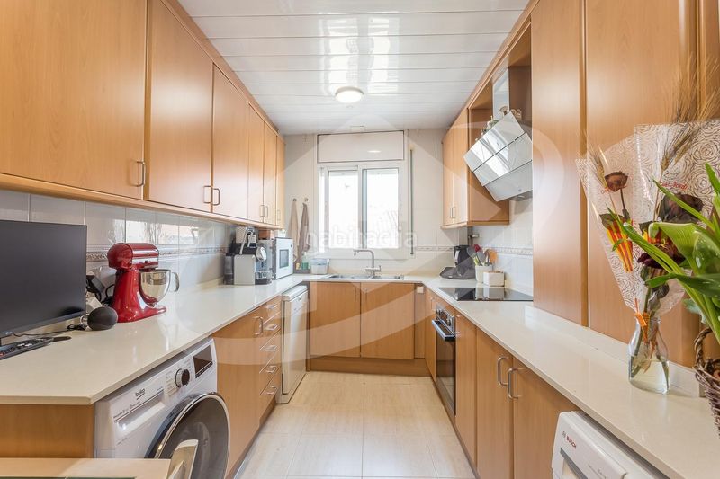 Foto 700f2bde-87e6-4562-9115-6b7e40576cdd. Duplex in Covadonga Sabadell