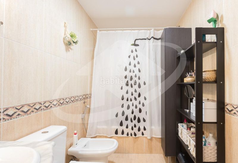 Foto b53bd1bd-f67d-4286-a21f-7940004a4ef5. Duplex in Covadonga Sabadell