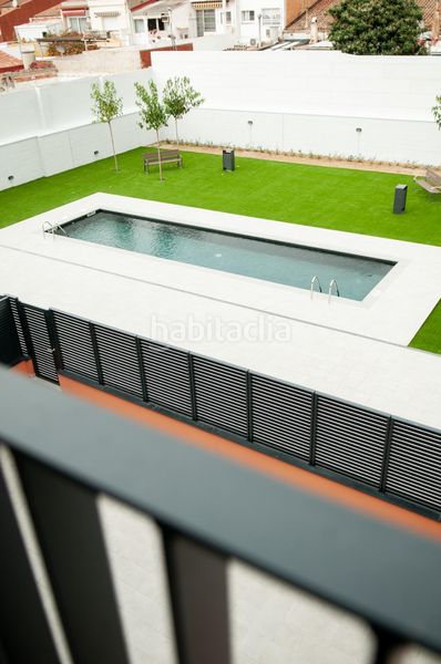 Foto e8eb0e45-39c7-4828-99b0-689d89ab790b. Dúplex amb calefacció aparcament piscina a Gràcia Sabadell