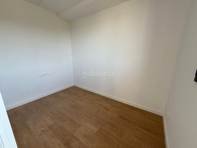 Foto ca49ee2e-36bb-42ed-8294-5015e30bd6ba. Dúplex amb aparcament piscina a Gràcia Sabadell