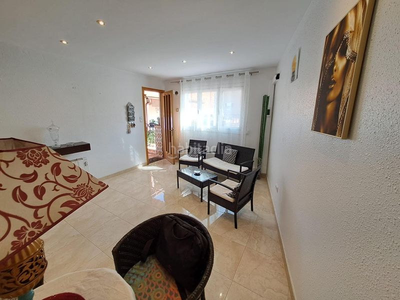 Foto f1274d90-9c2a-4a29-bc18-bfe2383ff7d6. Casa amb aparcament a Centre Sant Quirze del Vallès