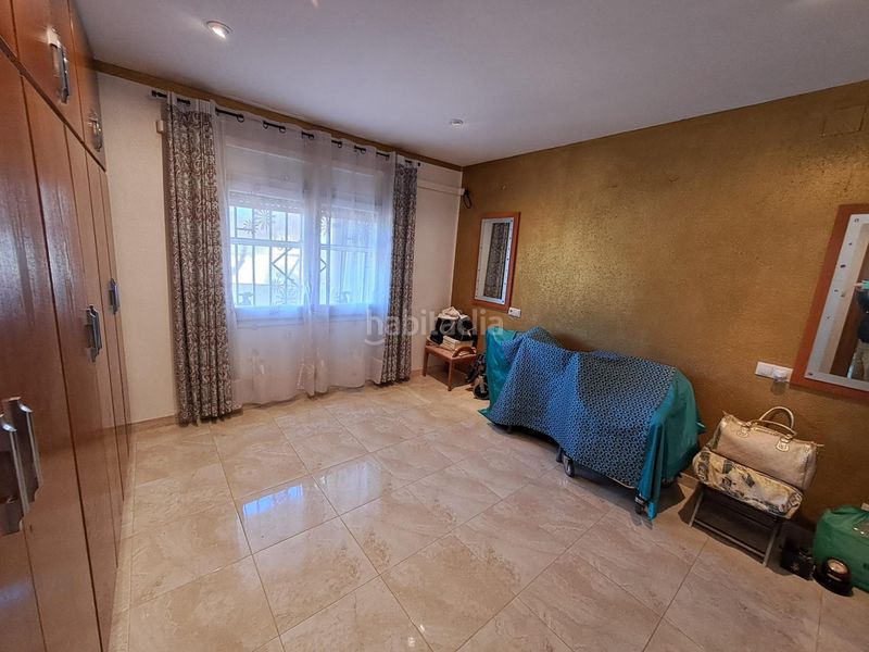 Foto f2cedb70-5afb-4f3b-a9b0-5d4f50870f63. Casa amb aparcament a Centre Sant Quirze del Vallès